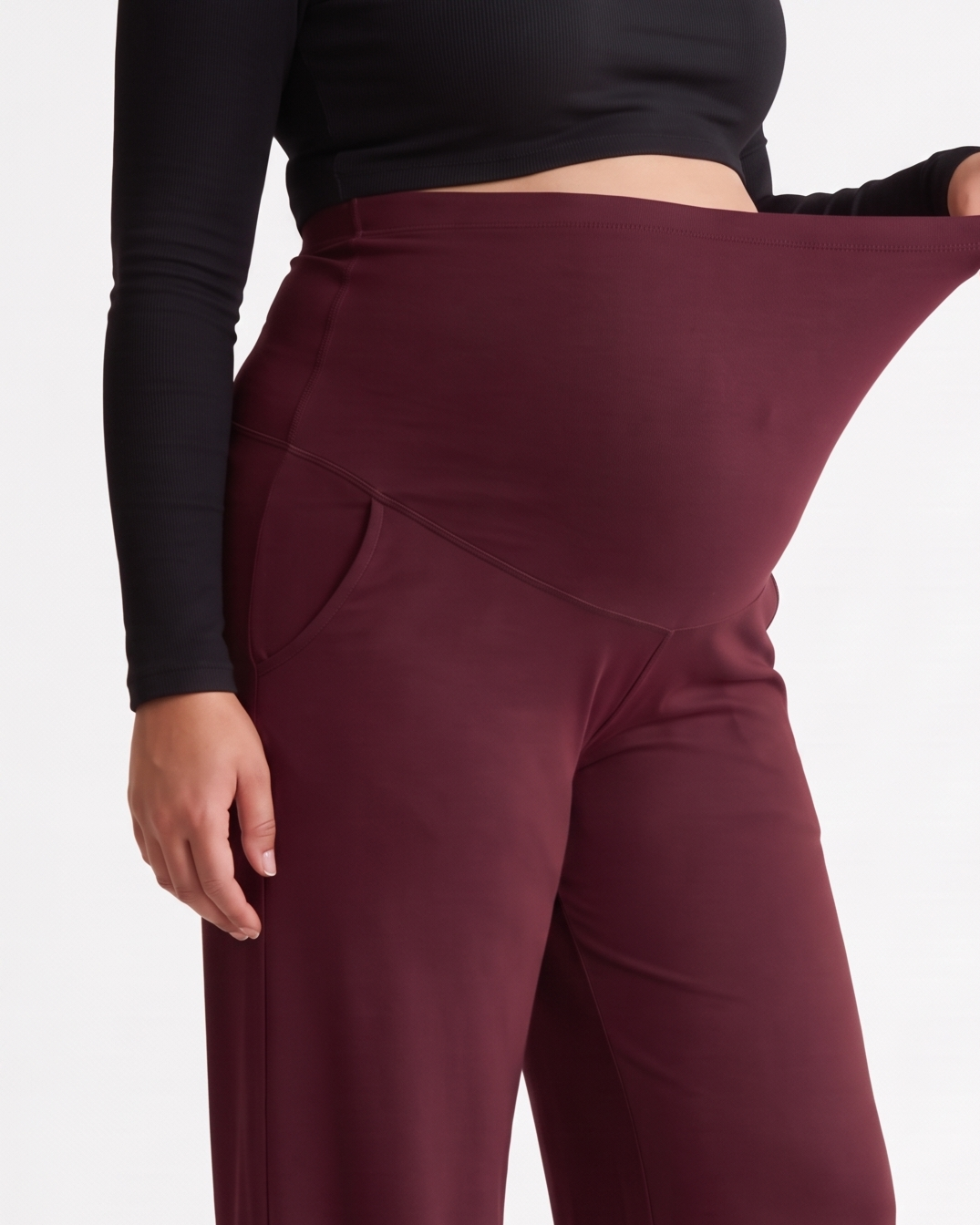 Stretchy belly band of the maternity pants