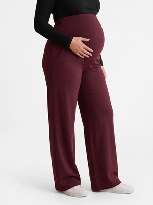 Wide-leg pants in Burgundy