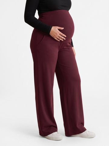 Wide-leg pants in Burgundy
